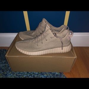 Oxford Tan Yeezy 350 V1